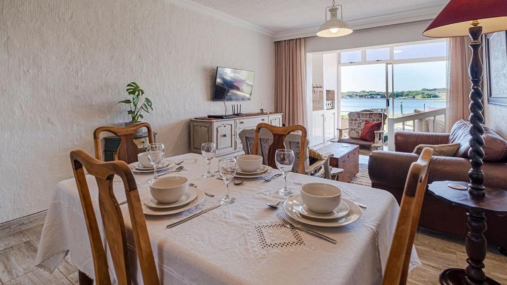 The Ark Guesthouse At Marina Martinique Jeffreys Bay Exterior foto